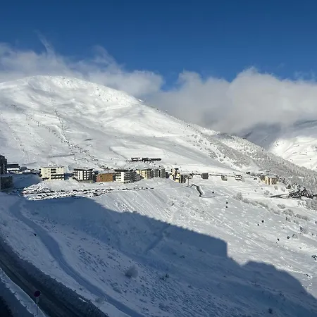 Les De Nalian Au Pied Des Pistes