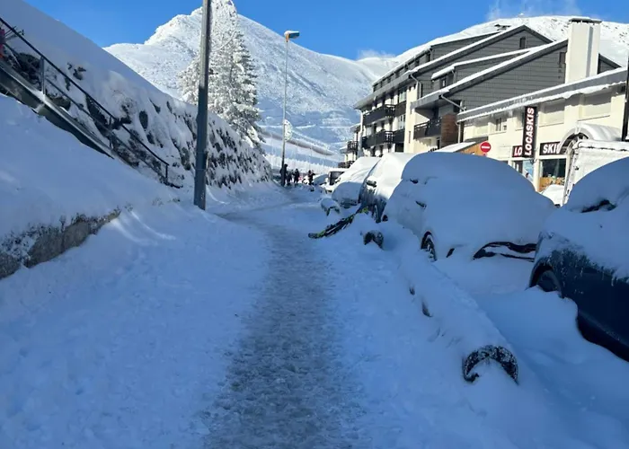 Les De Nalian Au Pied Des Pistes Сен-Лари-Сулан